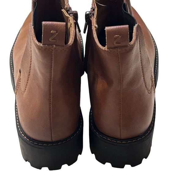 Zodiac Shiloh Chelsea Boot Womens 10 M Brown Lug Sole Zip Ankle Water Resistant - Picture 3 of 10